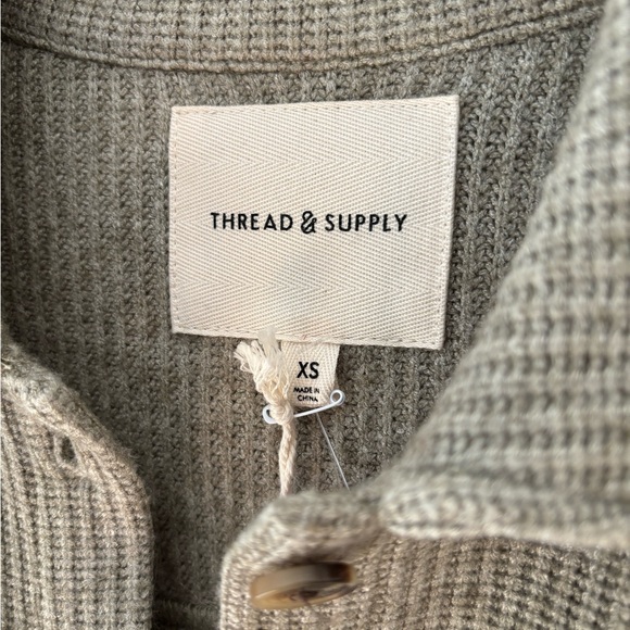 NWT Oversized Sage Green Knit Top - Picture 4 of 10